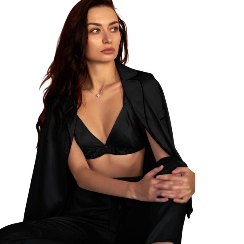 Pijamale Satin 3 Piese, Material Fin si Elegant, Confort si Rafinament, Set Bluza, Pantaloni si Halat | 0695-PK  Imagine principală a produsului